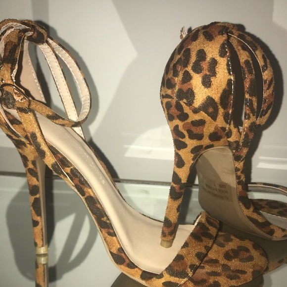 Open Toe, 4 1/2 inch, Leopard Print Stiletto Heel - Picture 1 of 4